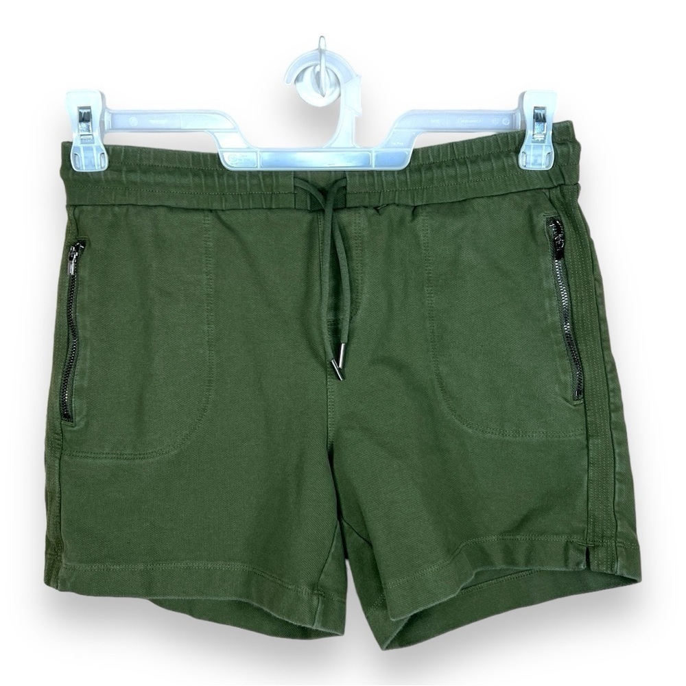 SMALL JUNIORS GREEN CASUAL SHORTS OLIVE GREEN PULL ON POCKETS